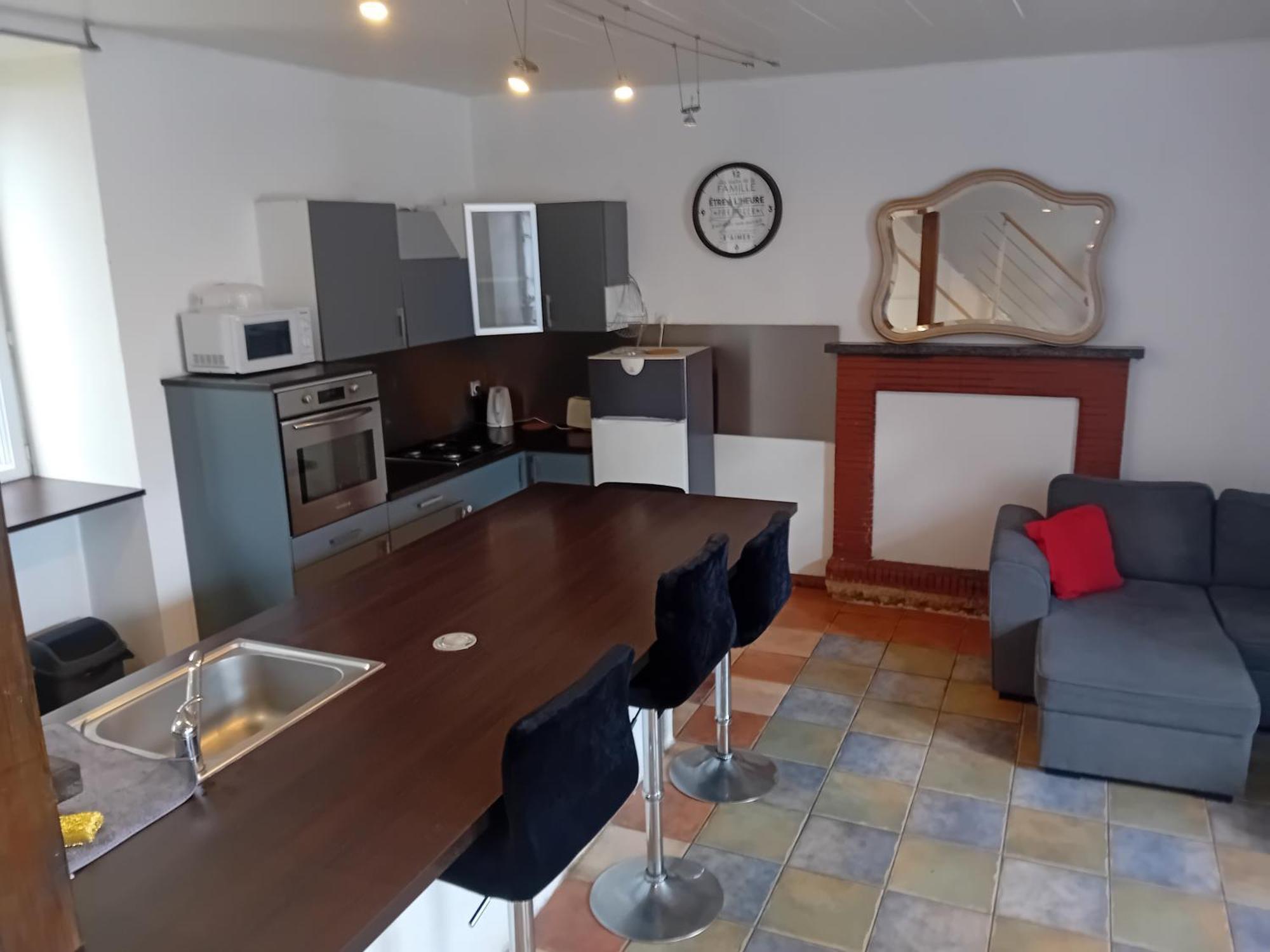 Maison De Bourg Dingé Zewnętrze zdjęcie